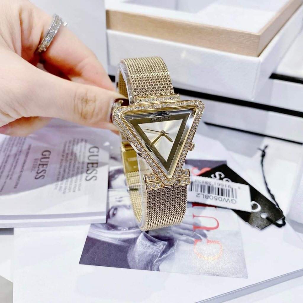 Đồng Hồ Nữ Dây Thép Guess,Size:32mm,Full Box Hãng, Thiết Kế Mặt Tam Giác Siêu Xinh