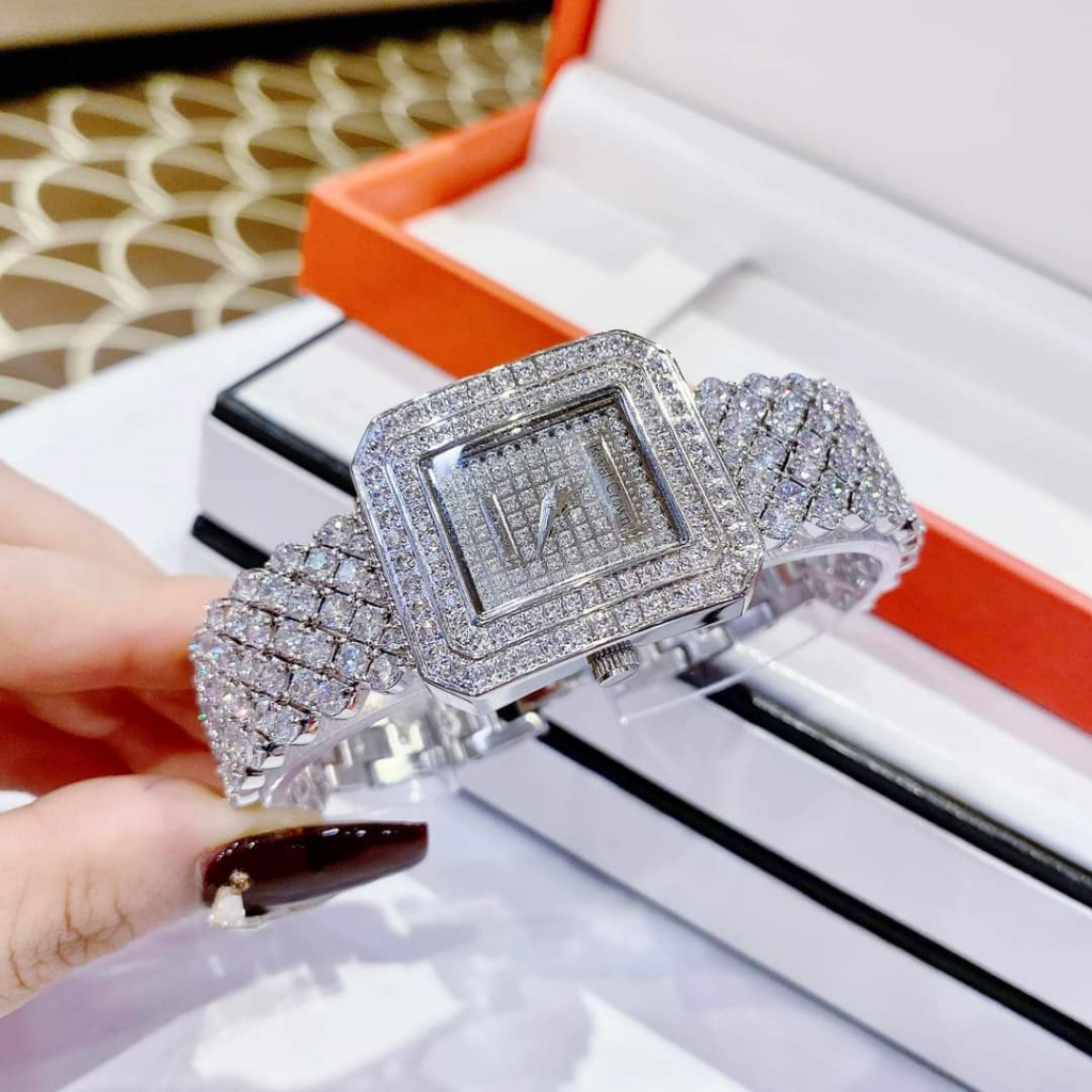 Đồng Hồ Nữ Roya Crown Mặt Vuông,Size: 30mm,Full Box Hãng,Mang Vẻ Đẹp Sang Trọng,Quý Phái