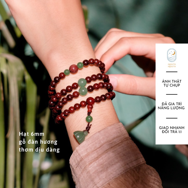 Vòng đeo tay, chuỗi hạt Gỗ Đàn Hương charm Hoa Sen phong thuỷ bình an, thời trang duyên dáng