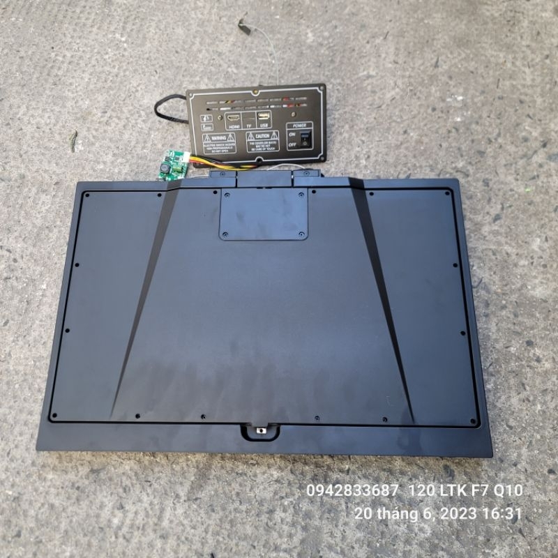 Màn Hình 19 Inch Cảm Ứng Android 12 Cho Loa Kéo Và Xe Khách.