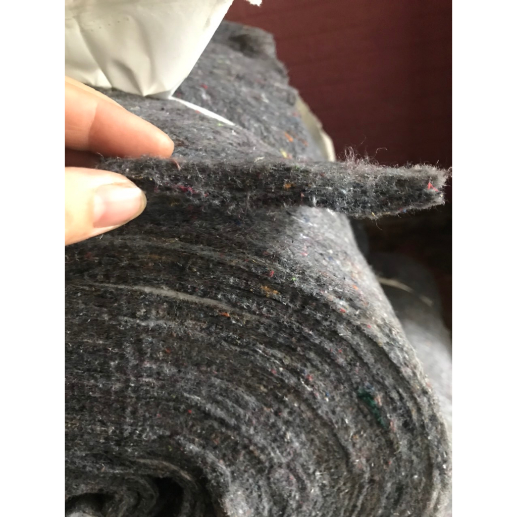 Bông tiêu âm lót thùng loa màu đen giá bán 55k/1 cân