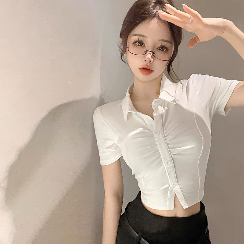 SET ÁO CROPTOP SƠ MI NHÍU NGỰC TRẮNG + CHÂN VÁY ĐEN + BELT
