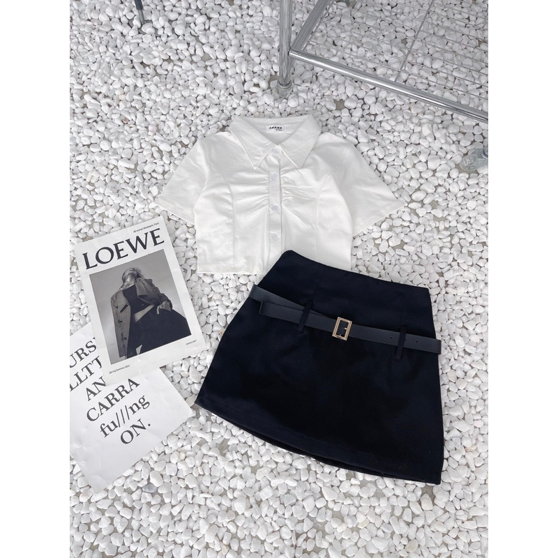 SET ÁO CROPTOP SƠ MI NHÍU NGỰC TRẮNG + CHÂN VÁY ĐEN + BELT