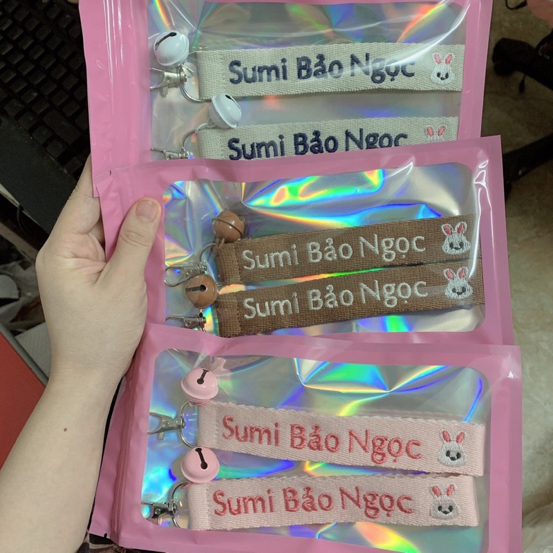 Nametag thêu tên theo yêu cầu cực xinh