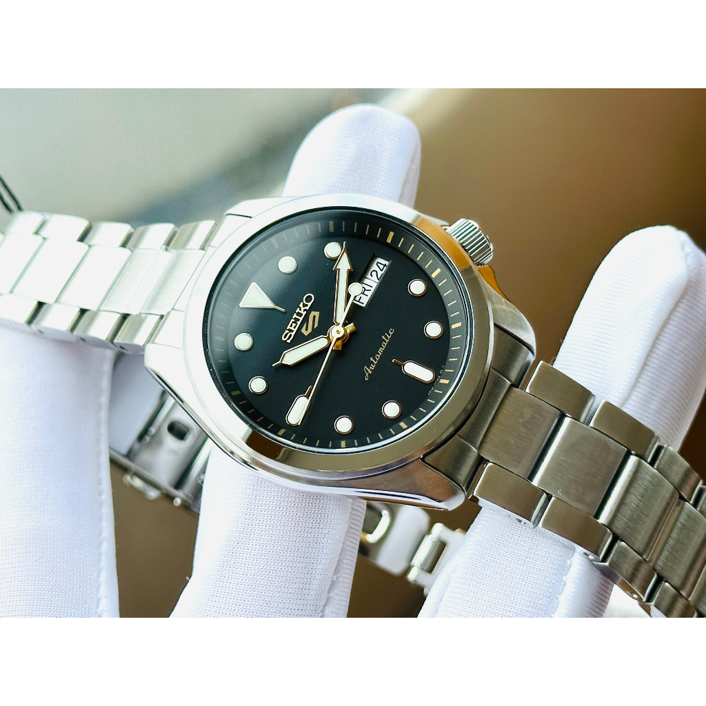Đồng hồ nam dây thép Seiko 5 Sport SRPE57K1