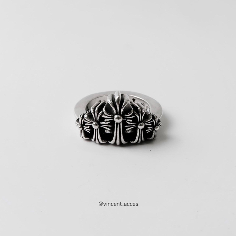 Nhẫn Titan Không Rỉ Chrome Heart CROSS CROWN KING