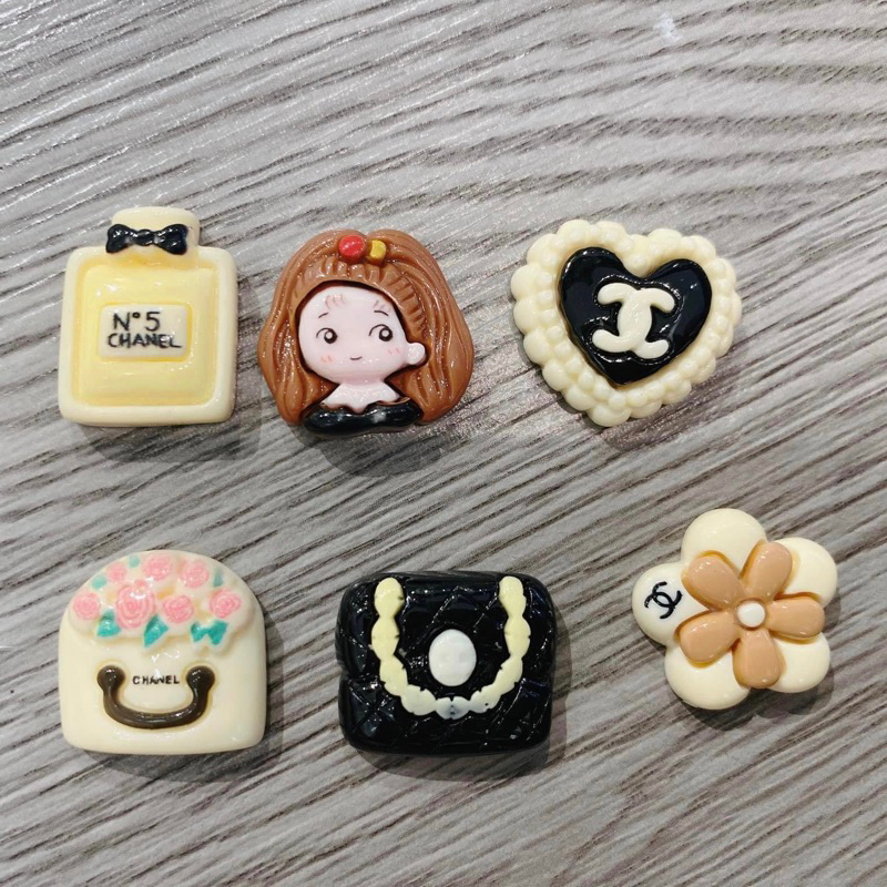 STICKER / JIBITZ / CHARM SANG CHẢNG TRANG TRÍ DÉP SỤC, DÉP CROCS
