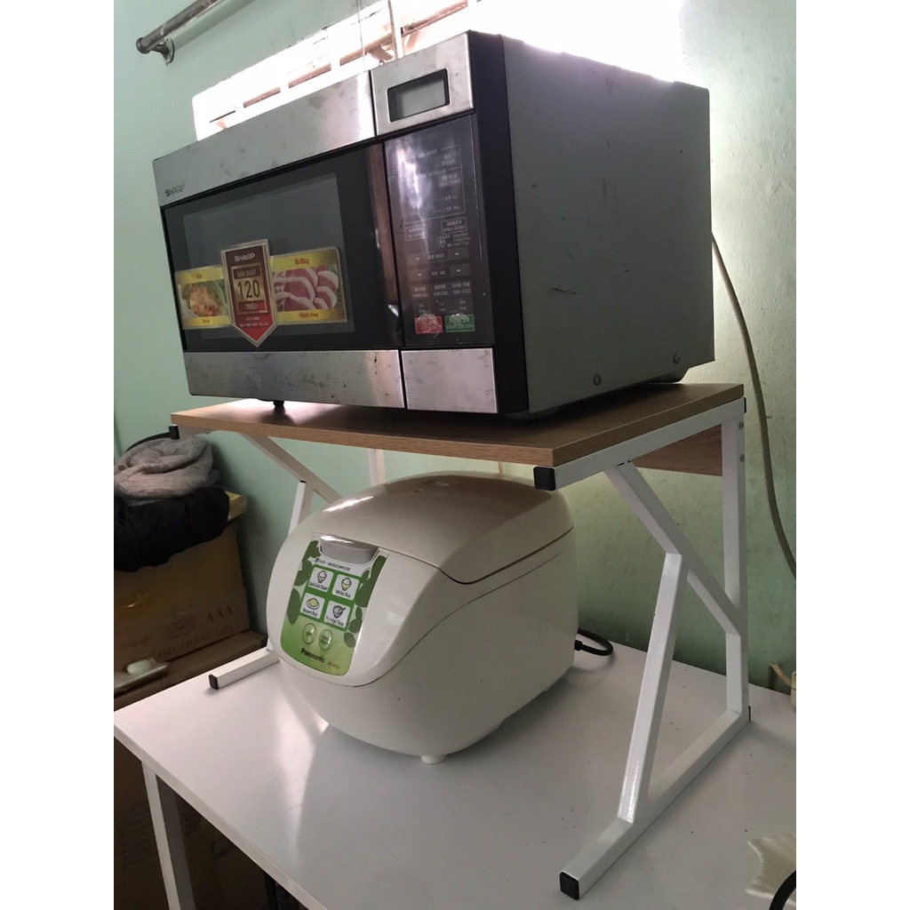 Kệ lò vi sóng 2 tầng kích thước 30x50 cao 33 cm mặt gỗ cao su.