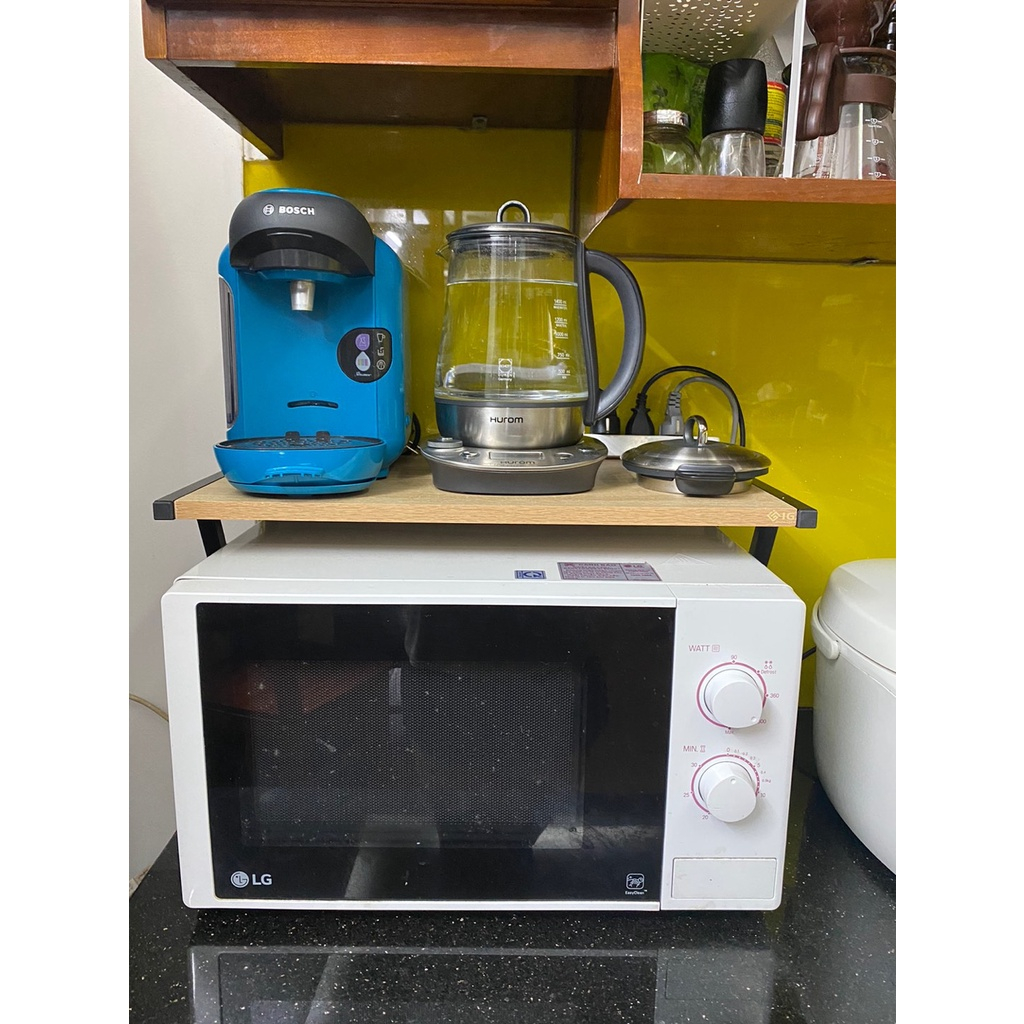 Kệ lò vi sóng 2 tầng kích thước 30x50 cao 33 cm mặt gỗ cao su.