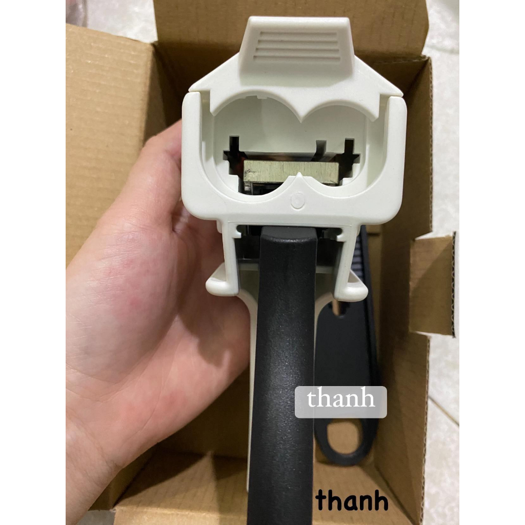 Dụng cụ bơm cao su lỏng cò kim loại hay dùng trộn chất làm răng tạm tỷ lệ 1:1