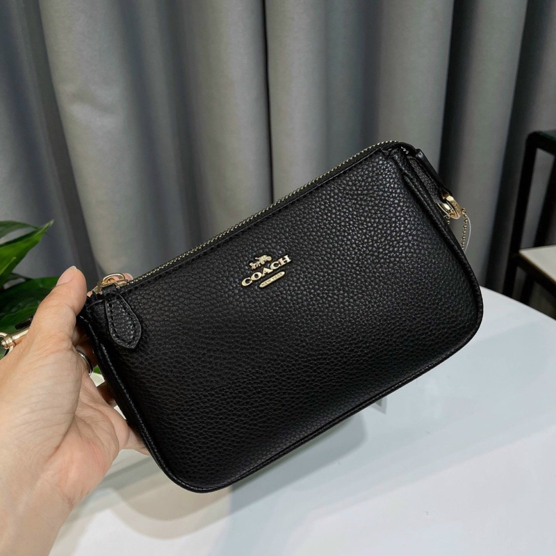 Túi kẹp nách Coach Nolita trẻ trung C1985
