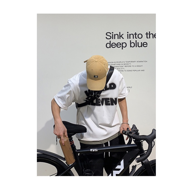 Áo thun tay lỡ unisex,in hình Leven màu trắng