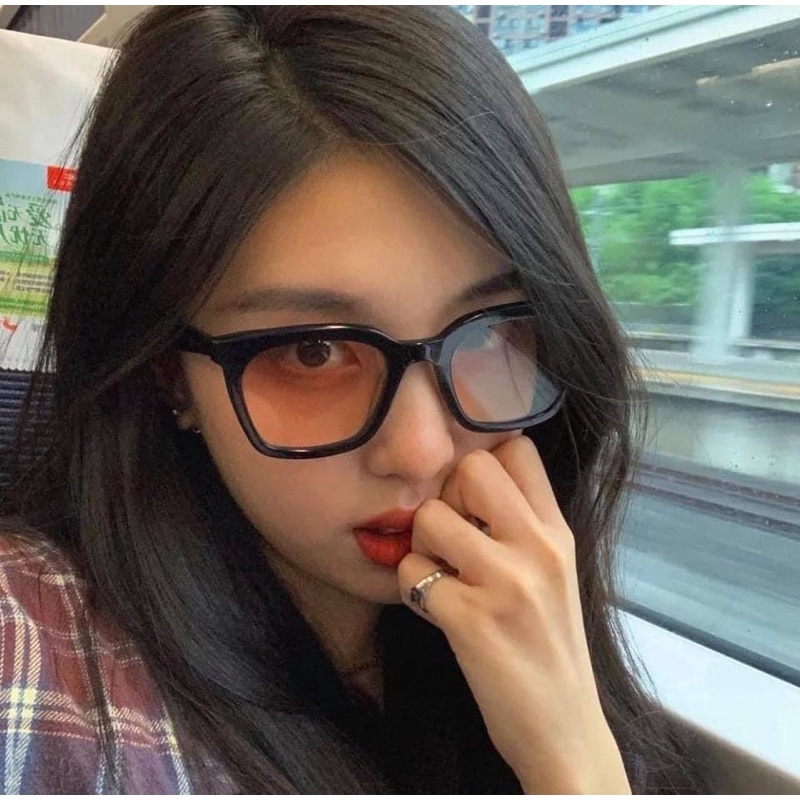 Kính râm thời trang Momati New Chống UV.Kính mắt nam nữ phong cách Hàn Quốc bảo hành 3 tháng