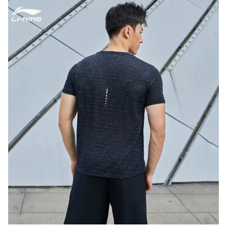 Áo phông nam Lining ATSR049 - Dòng thể thao cao cấp