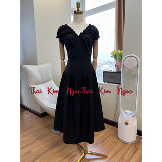 Đầm maxi cổ V siêu hot