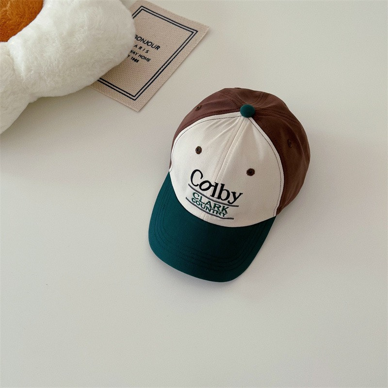 Mũ lưỡi trai pha màu lạ mắt Colby cho bé