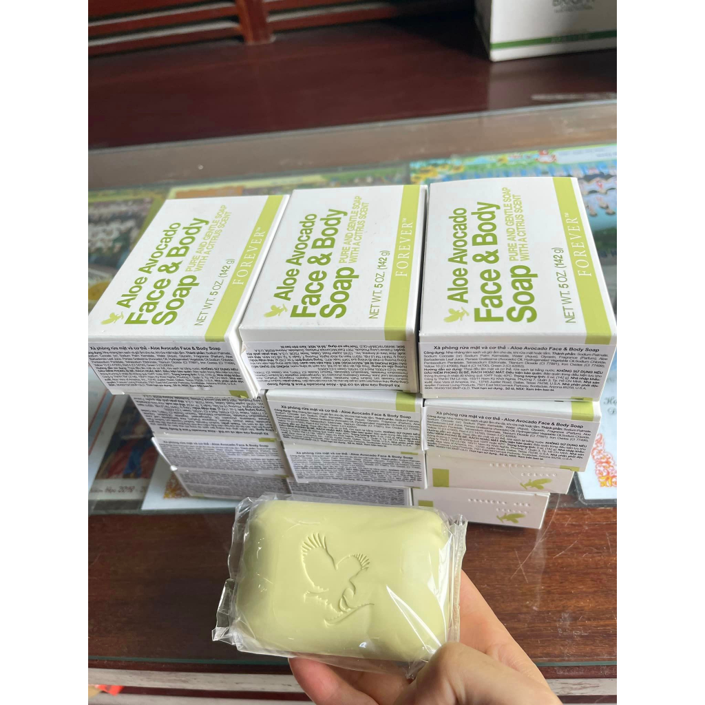 Xà phòng Làm Sạch Mặt & Cơ Thể 284 flp