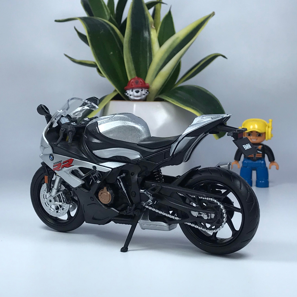 Mô hình xe mô tô BMW S1000RR tỷ lệ 1:12 bằng hợp kim Tặng kèm biển số VIP
