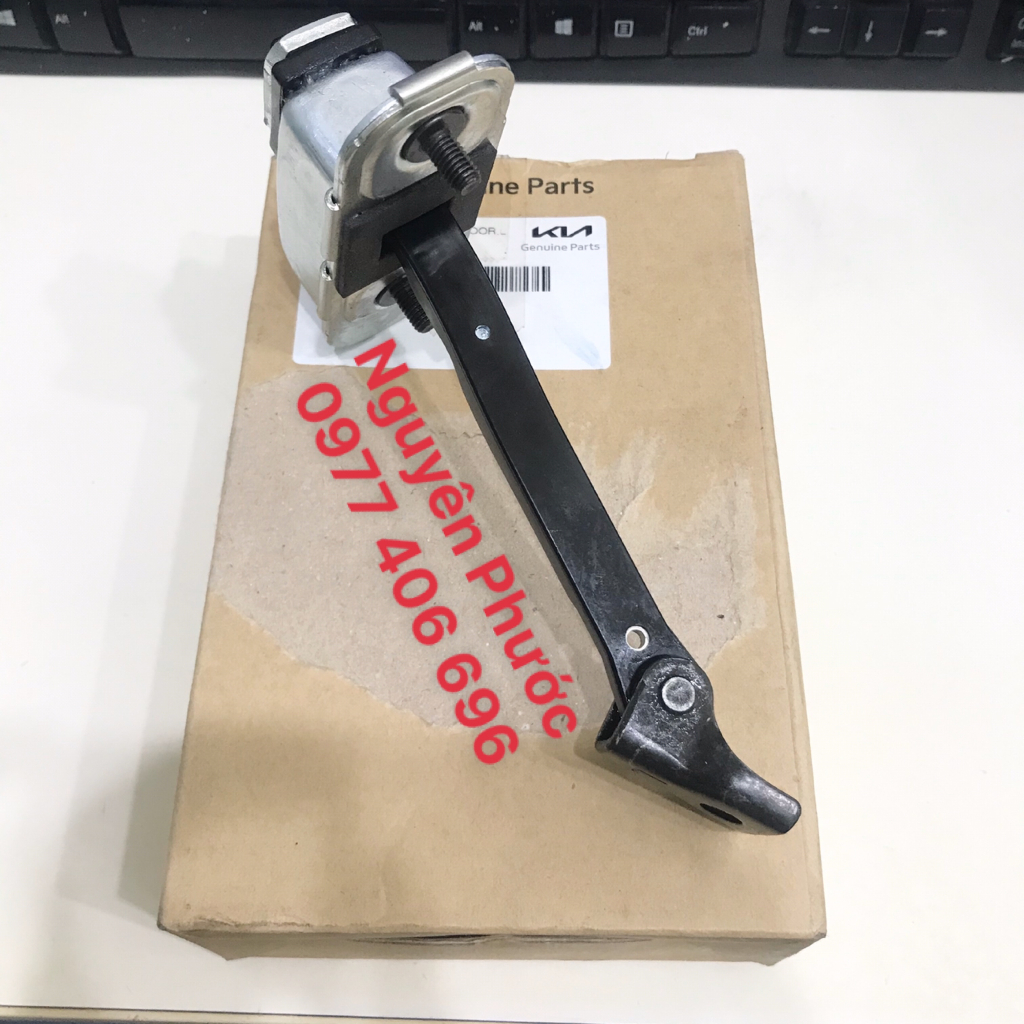 Thanh dẫn hướng / Thanh chốt / Thanh hãm cửa trước KIA SEDONA 2014 - 2019  - Hàng chính hãng 79380A9000/79390A9000