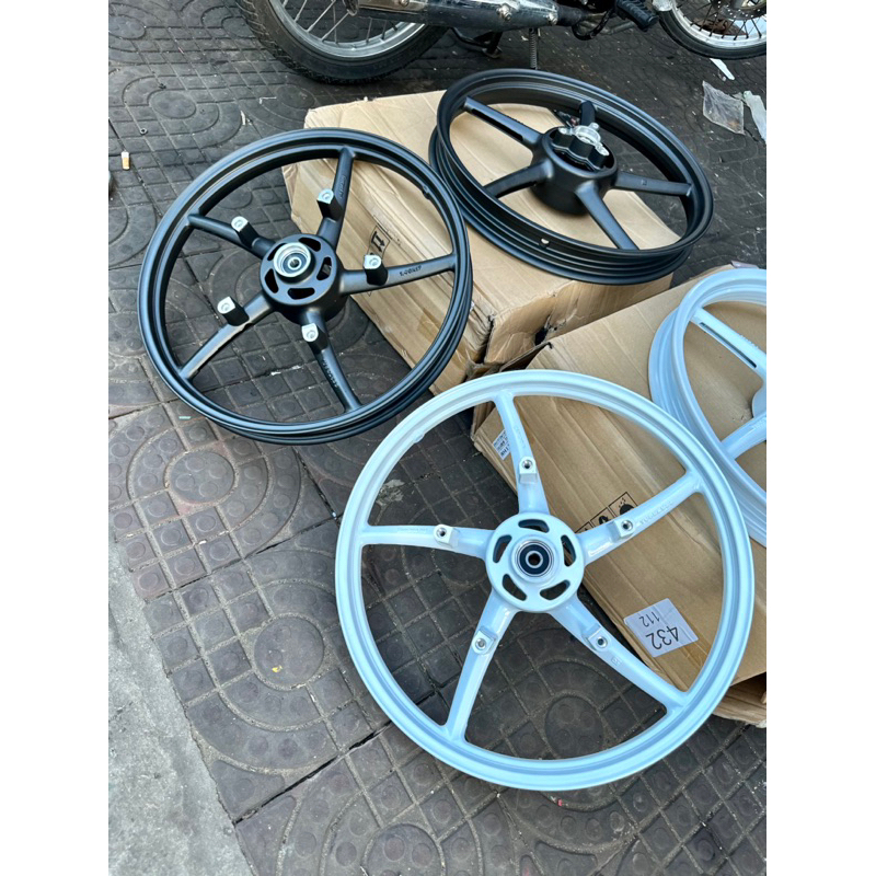 Mâm AT Racing 5 Cây Raider Satria 1.4 1.6