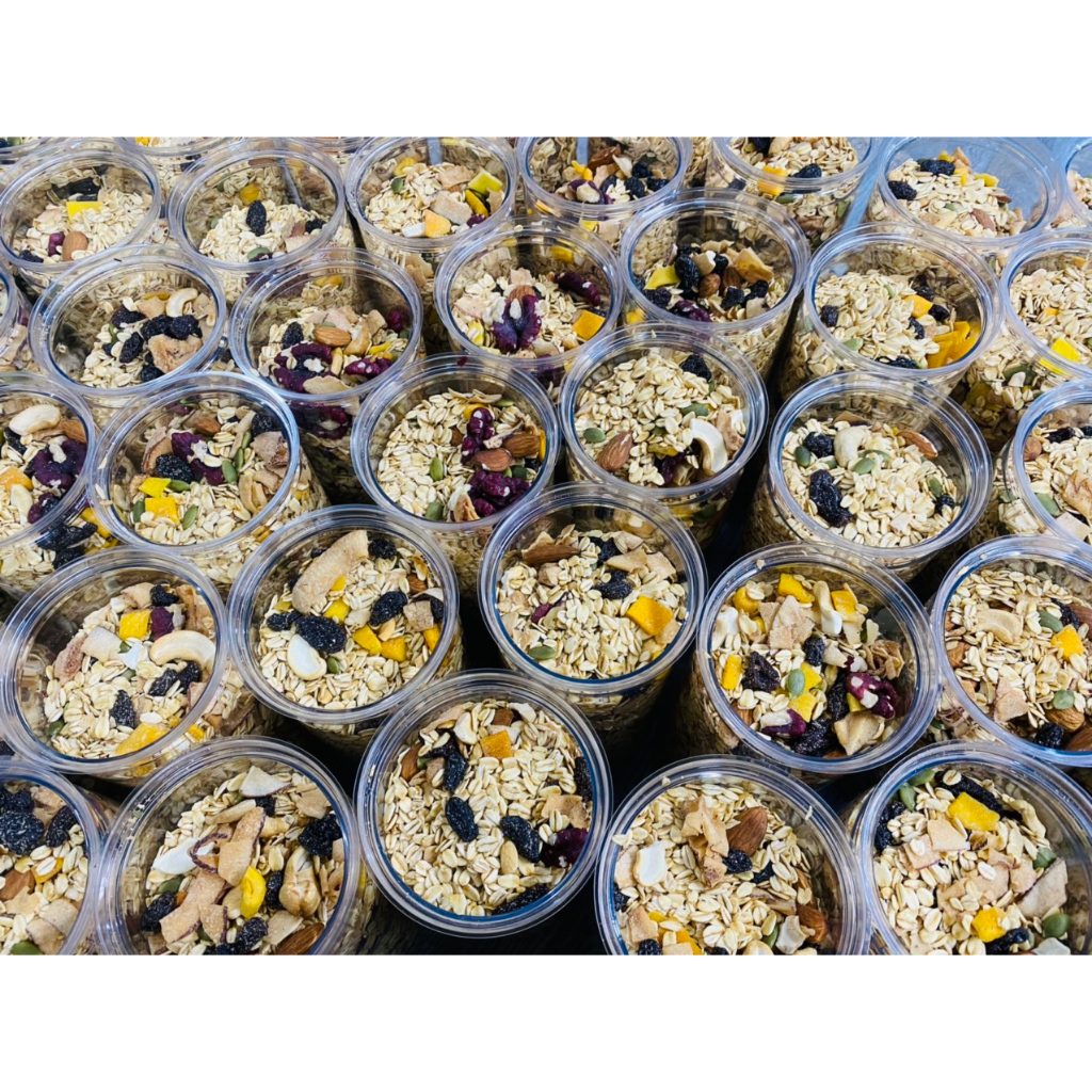 Granola siêu hạt ăn kiêng ngũ cốc giảm cân dinh dưỡng