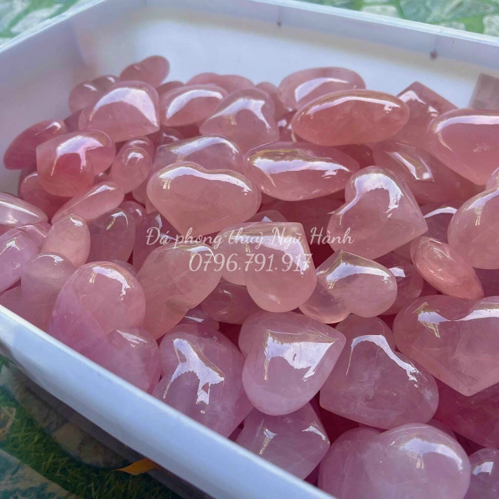 Khối đá hồng hình trái tim hàng thô tự nhiên cực đẹp