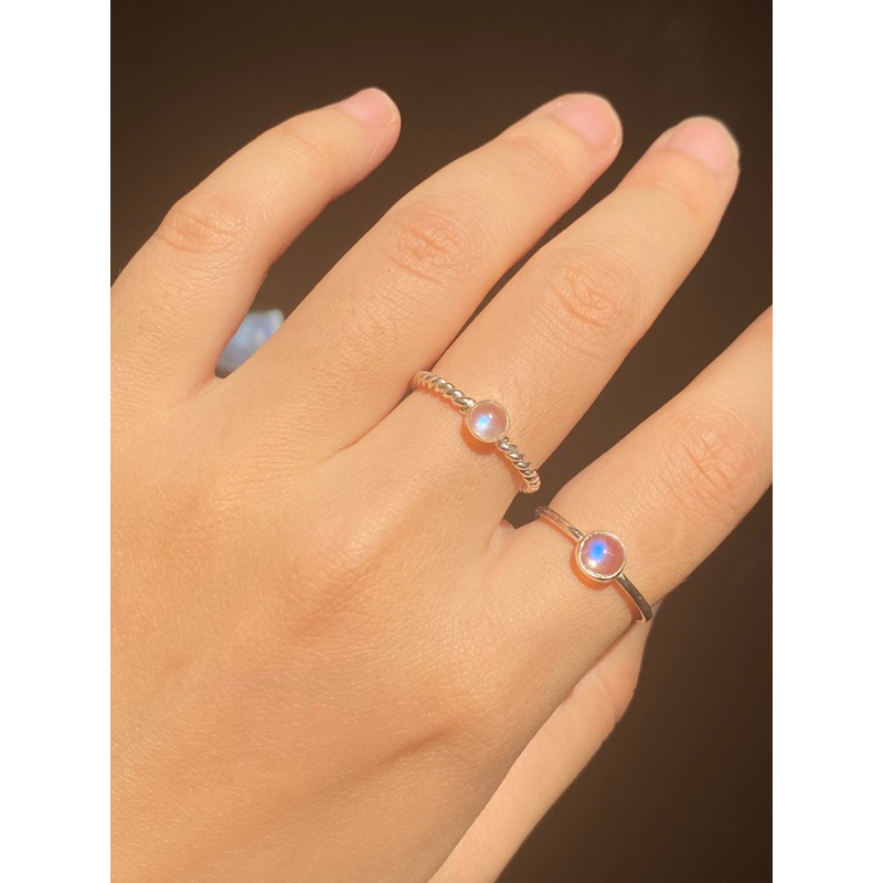 Nhẫn mặt trăng đai viền bạc