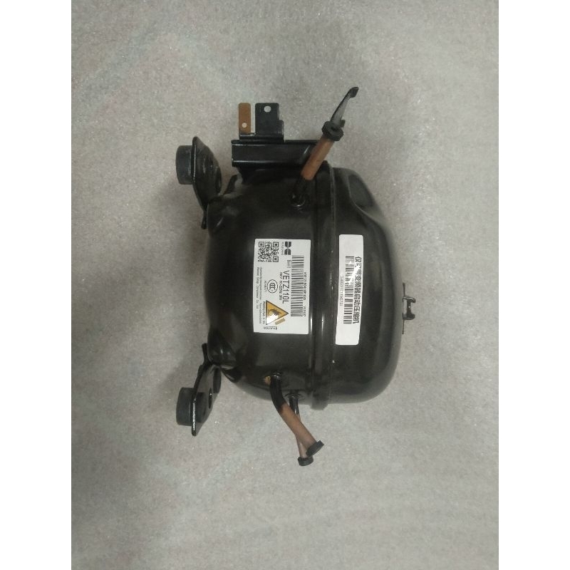 Block tủ lạnh Aqua VETZ110L