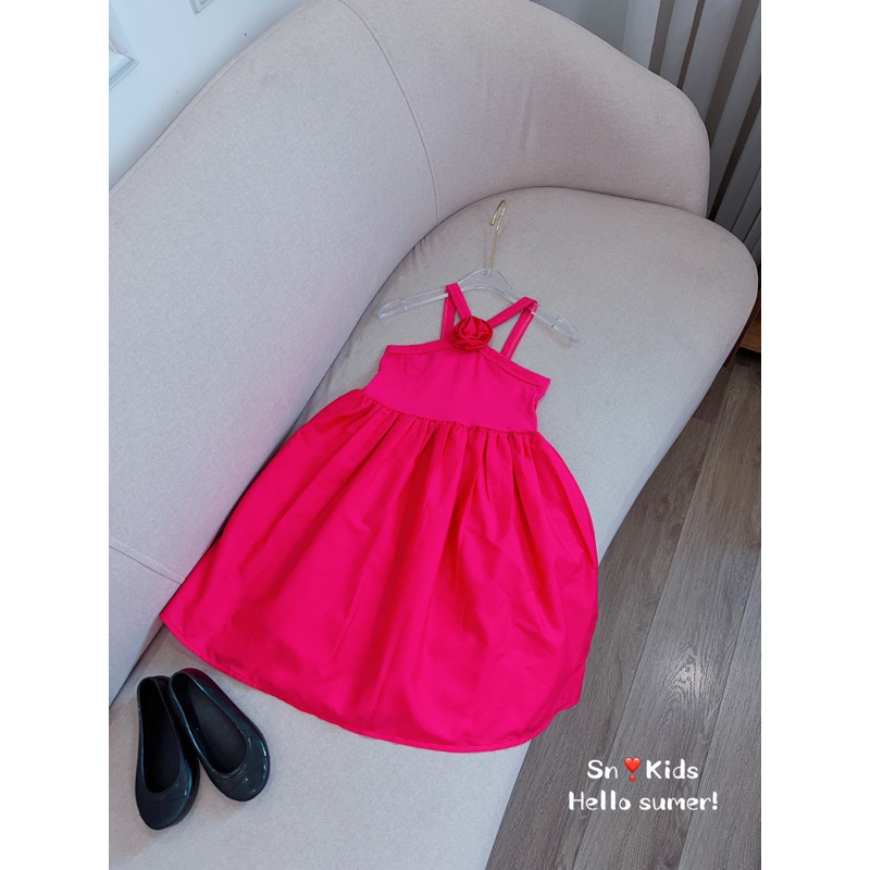 BG469- VÁY CHÉO CỔ ĐÍNH HOA SN CHO BÉ