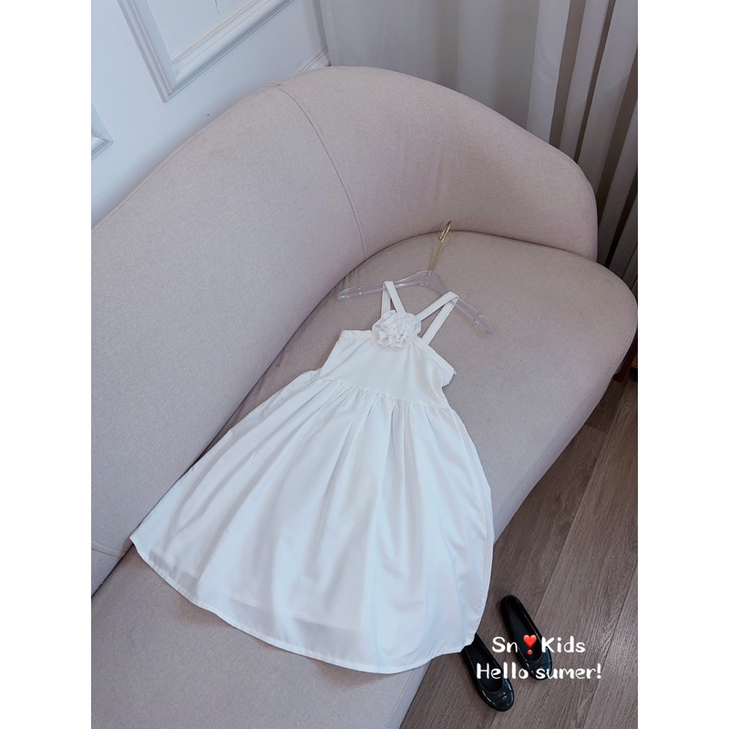 BG469- VÁY CHÉO CỔ ĐÍNH HOA SN CHO BÉ