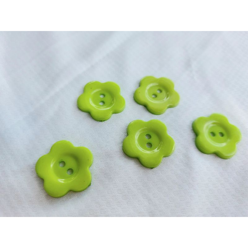 02 nút áo hình hoa 5 cánh màu xanh
