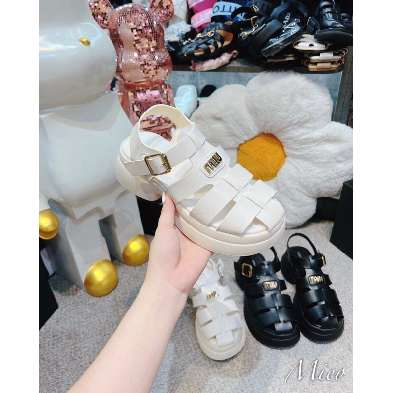 Giày Sandal nữ khoá cài hàng nhập Quảng Châu Cao Cấp Fullbox đế bánh mì siêu êm chân,Giày xăng đan nữ 4cm da mềm