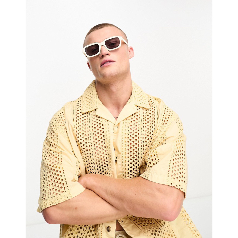 Kính nam thời trang chính hãng Bershka