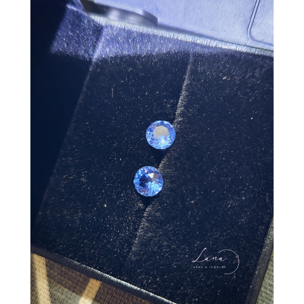 Topaz viên, lành sạch, đươc gia nhiệt để tăng cường ánh xanh