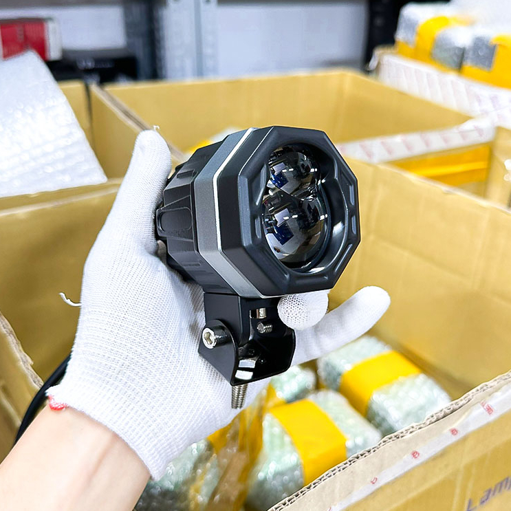 Đèn Trợ Sáng Bi Gầm P65 - 2 Màu 3 Chế Độ, Pha laser ( Giá 1 Đèn/ Hộp )