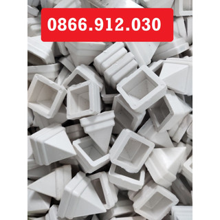 Bộ 10 chiếc mũ vuông 30x30 nắp chụp nhọn, mũ hàng rào, chụp lan can, chụp rào cổng, chông nhọn, chóp tam giác