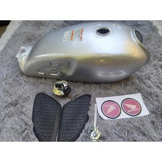 Bình xăng lớn cl50, hàng gia công. dành cho các dòng xe 67 - 68 - cd - cl...
