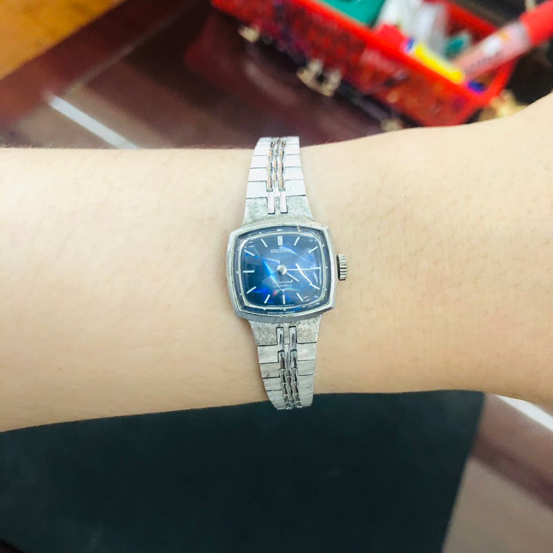 Đồng hồ nữ si nhật cơ cót lên dây hiệu Seiko, dây khoá zin