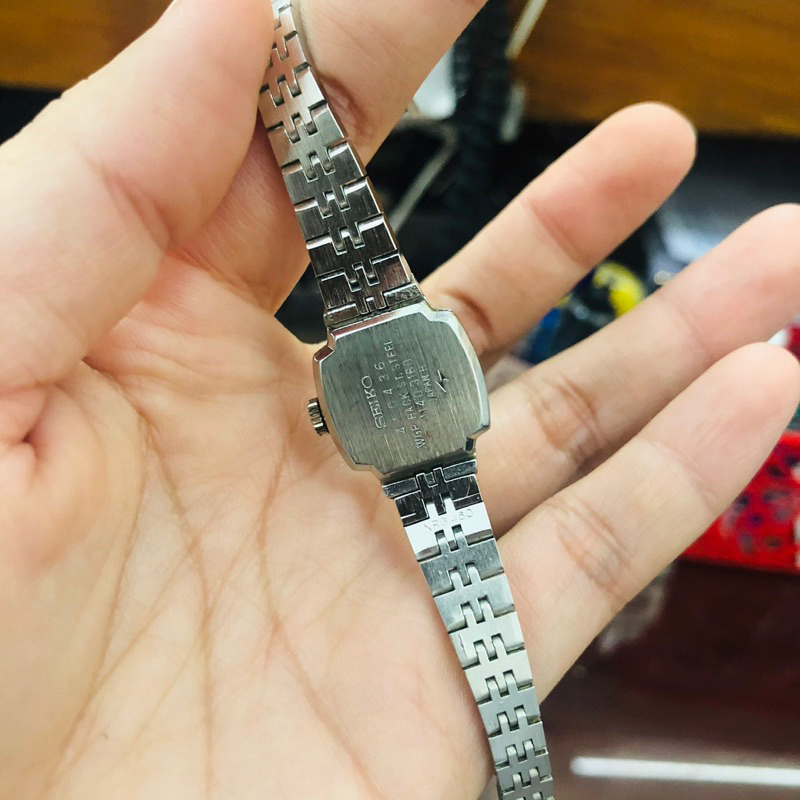Đồng hồ nữ si nhật cơ cót lên dây hiệu Seiko, dây khoá zin