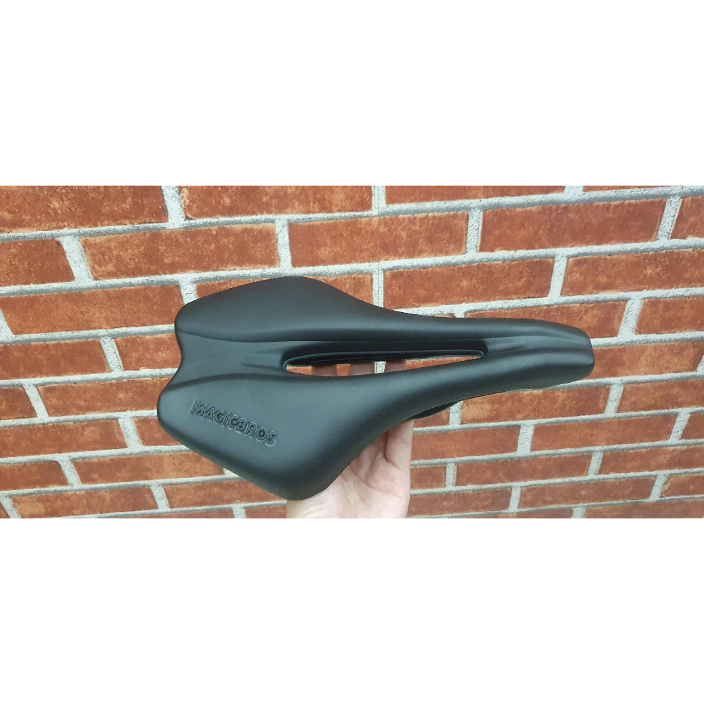 Yên Magicbros rỗng giữa mẫu 04