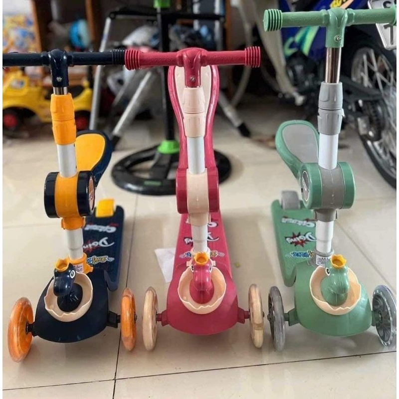Xe trượt Scooter khủng long có cả loại bánh nhỏ và bánh to ạ