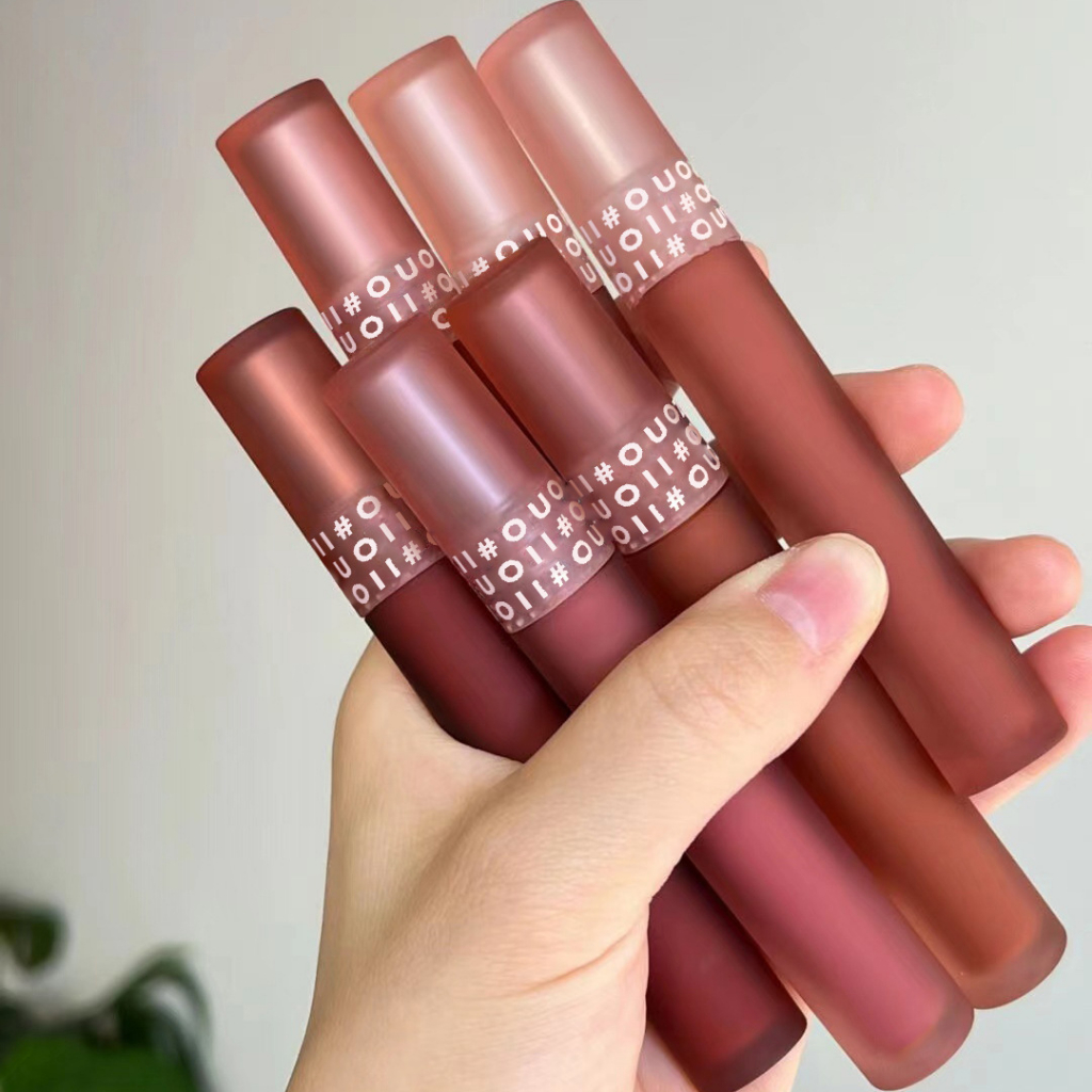 Son Lì Ouoii Lâu Trôi Không Thấm Nước Mềm Mịn Môi Không Gây Khô Môi