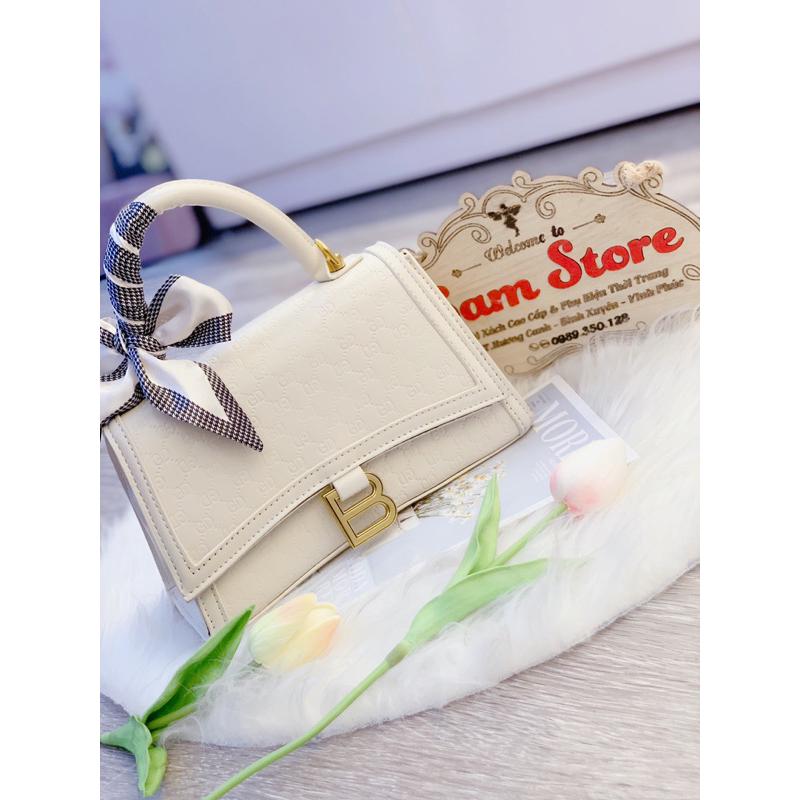 Túi xách nữ dáng cong khuy chữ B-tặng kèm khăn lụa