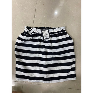 chân váy(only, k phải vnxk)lỗi soi