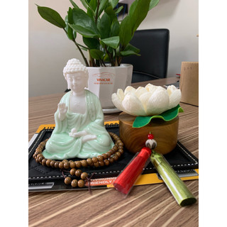Set Adida và mộc liên đài, tượng phật tổ,bình hoa sen