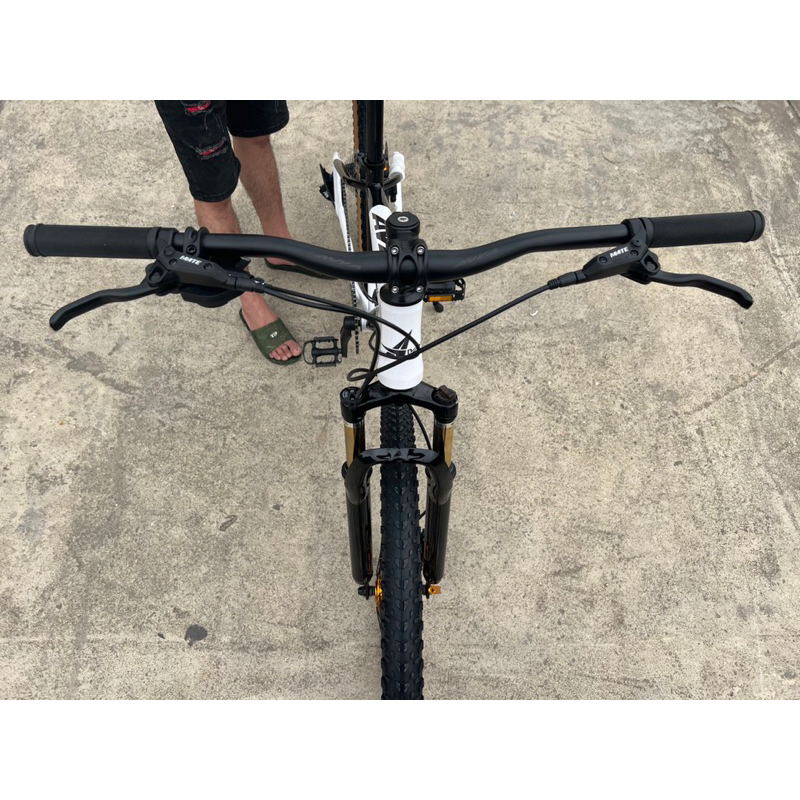 XE ĐẠP AVYA KHUNG NHÔM BÁNH 27,5inch PHANH DẦU - PHANH CƠ BÁNH