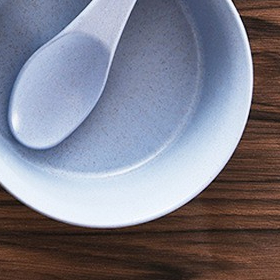 Bát Ăn Dặm Kèm Thìa Cho Bé Làm Từ Nhựa Lúa Mạch