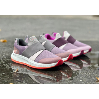 Skechers nữ giày thể thao xỏ chân đi bộ