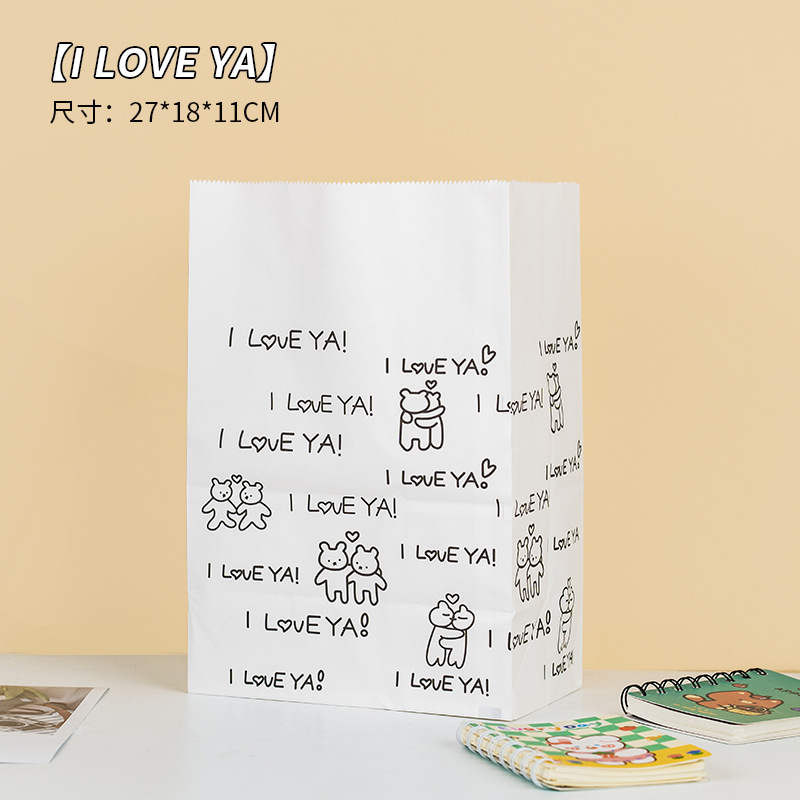 Túi giấy đựng quà mini cute mẫu 5, giấy gói hàng họa tiết caro.