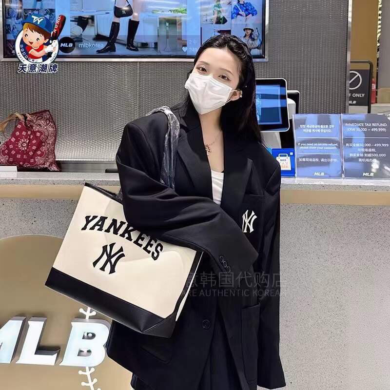 Tui totebag MLB monogram new2023+ kèm túi giấy MLB